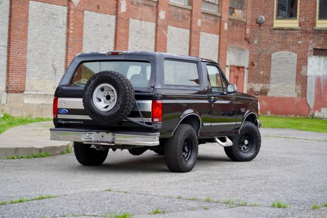 Ford Bronco image 5