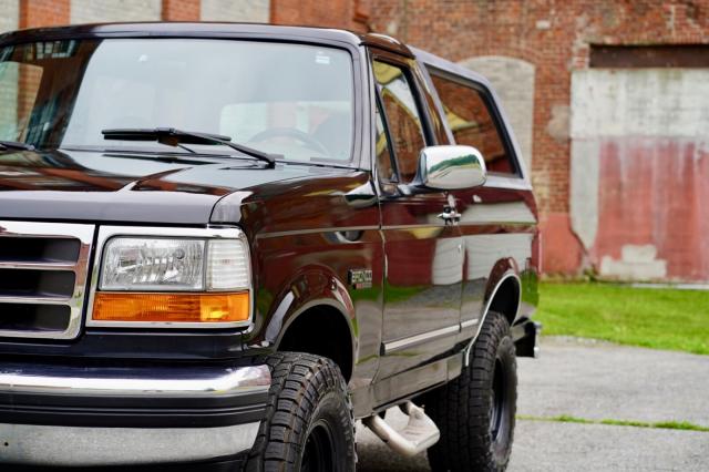 Ford Bronco image 2