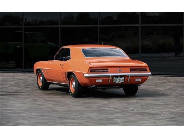Chevrolet Camaro image 1