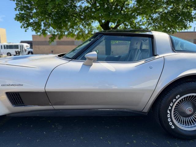 Chevrolet Corvette image 8