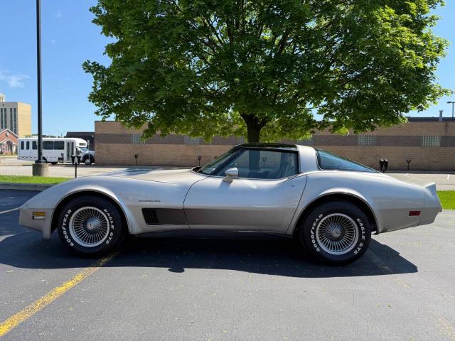 Chevrolet Corvette image 2