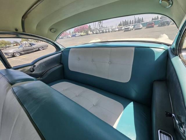 Pontiac Star Chief image 2
