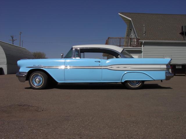 Pontiac Chieftan image 4