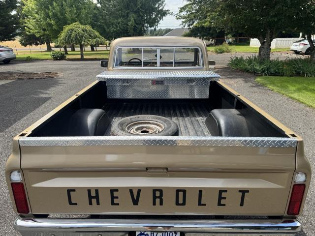 Chevrolet C-10 image 8