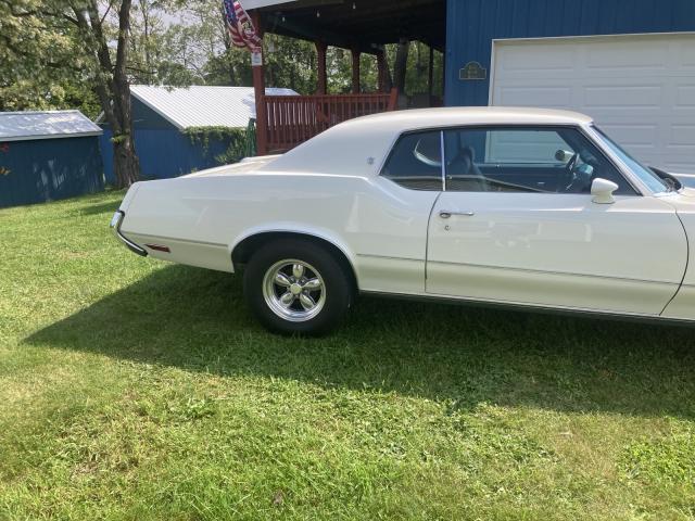 Oldsmobile Cutlass image 2