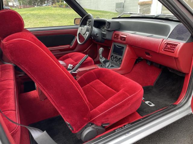 Ford Mustang image 4