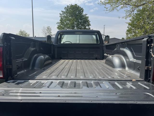 Ford F-700 image 5