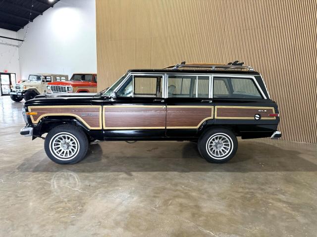 Jeep Wagoneer image 5