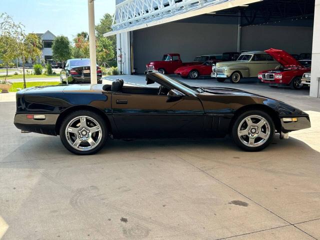 Chevrolet Corvette image 2