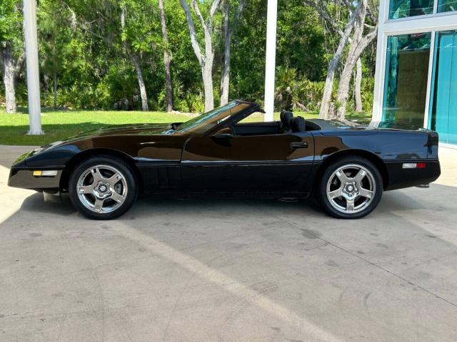 Chevrolet Corvette image 9