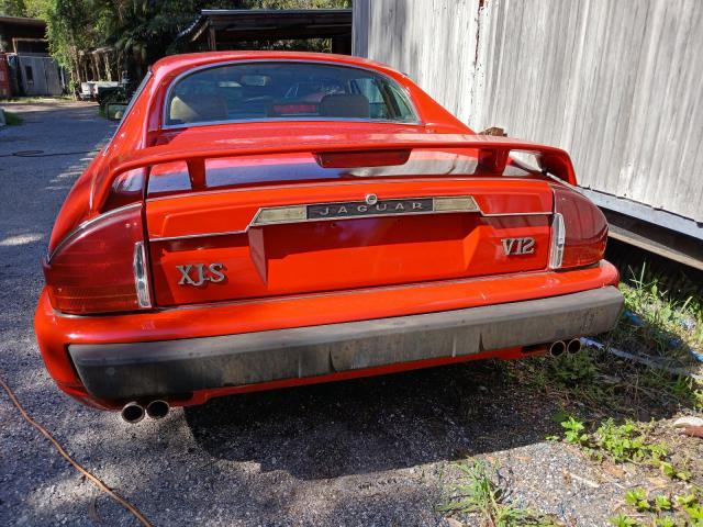 Jaguar Xjs image 2