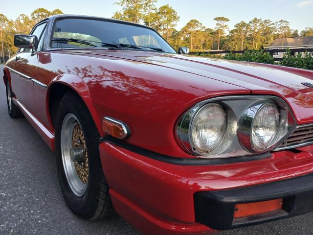 Jaguar Xjs image 1