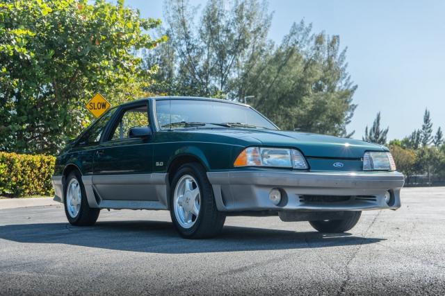 Ford Mustang image 7