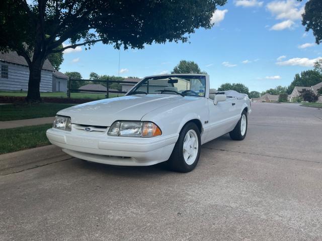 Ford Mustang image 2