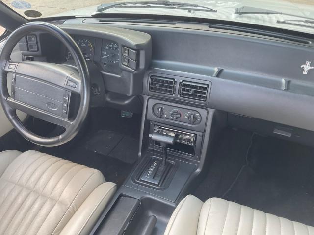 Ford Mustang image 1