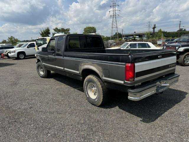 Ford F-150 image 2
