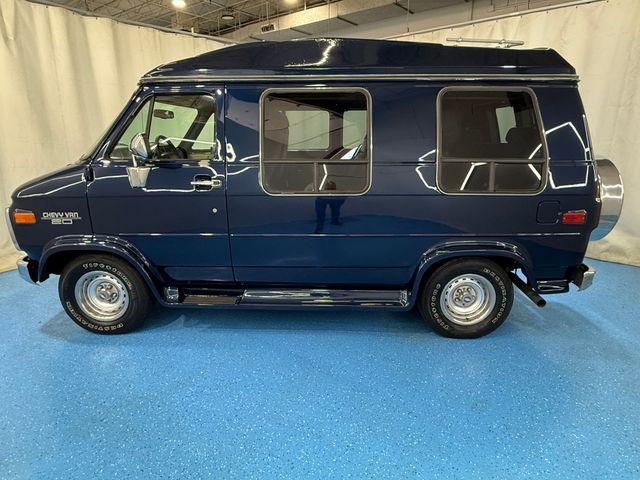 Chevrolet Sportvan G20 image 9
