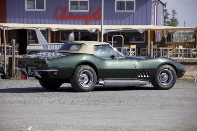 Chevrolet Corvette image 3