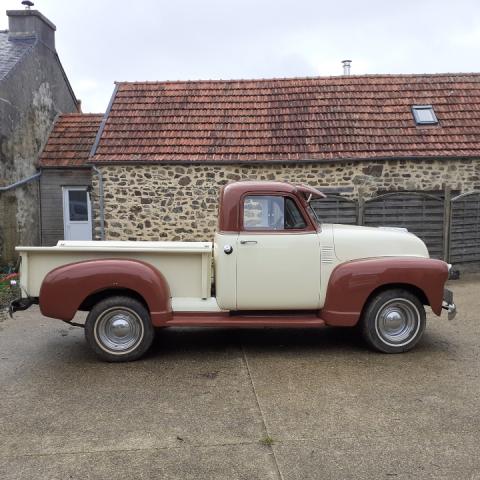 Chevrolet 3100 image 6
