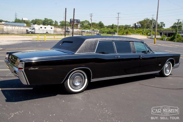 Lincoln Continental Lehmann-Peterson image 8