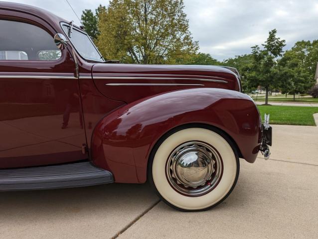 Ford Tudor image 8