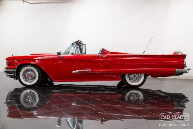 Ford Thunderbird image 9
