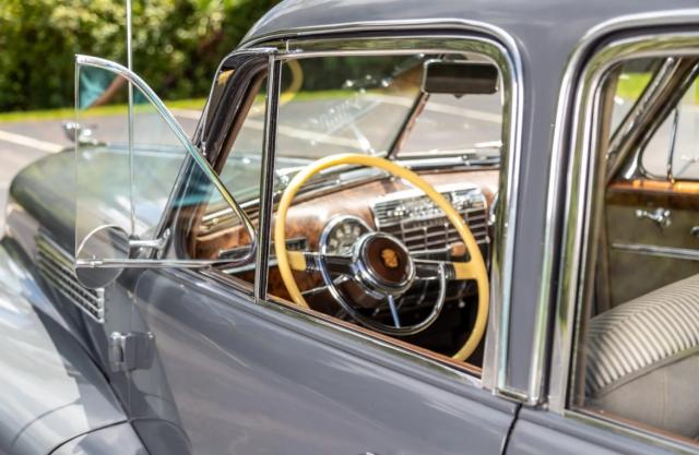 Cadillac Fleetwood image 7