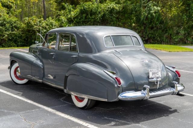 Cadillac Fleetwood image 2
