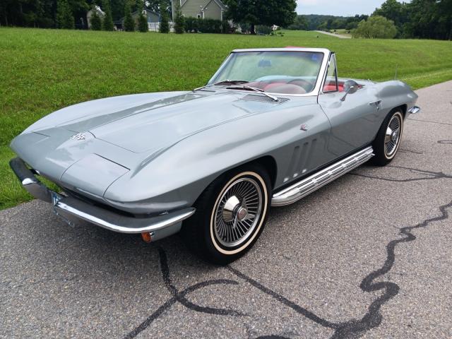 Chevrolet Corvette image 4