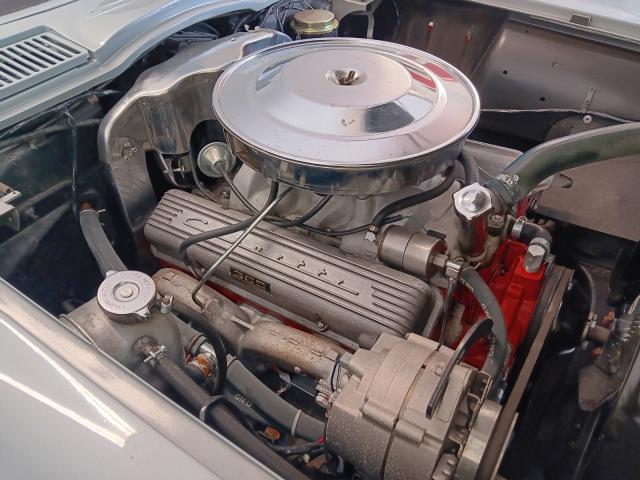 Chevrolet Corvette image 8