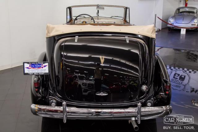 Cadillac Series 85 Twelve Convertible image 5