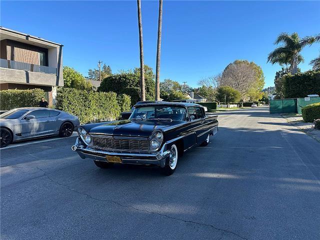Lincoln Capri Continental image 5