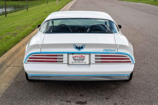 Pontiac Firebird image 1