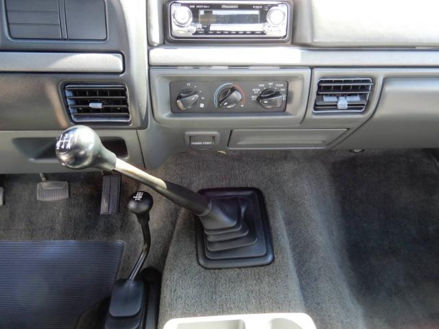 Ford F-150 image 6