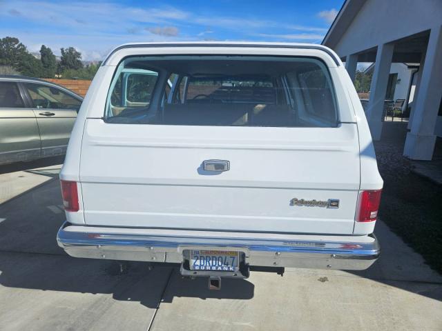 Chevrolet Suburban image 8