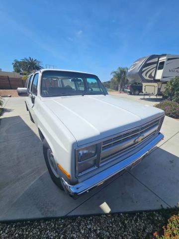 Chevrolet Suburban image 1