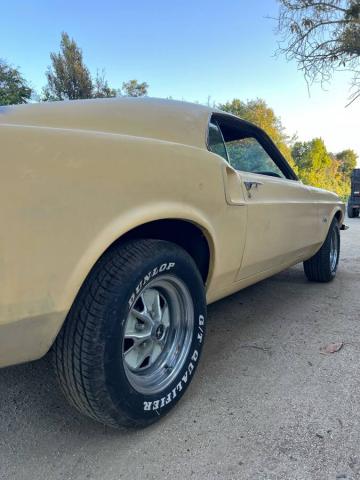 Ford Mustang Fastback image 2