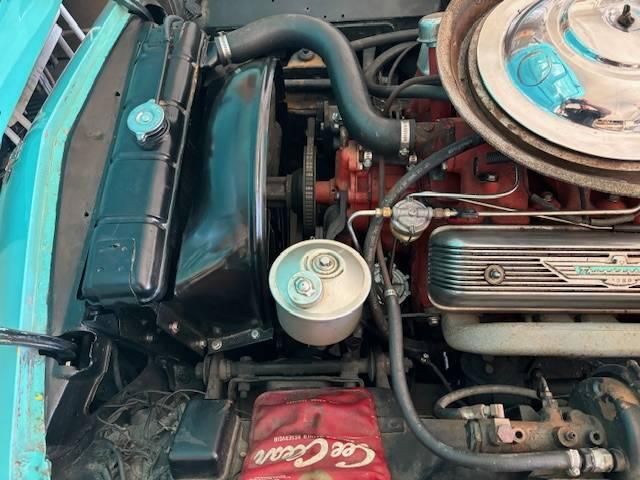 Ford Thunderbird image 2