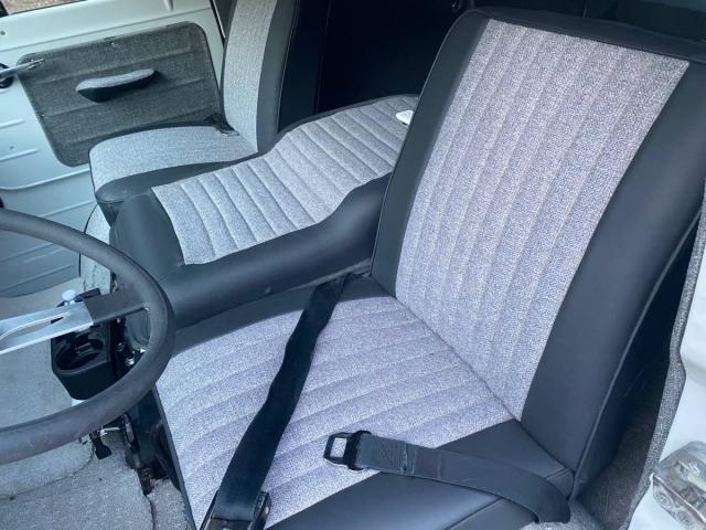 Ford Econoline image 8