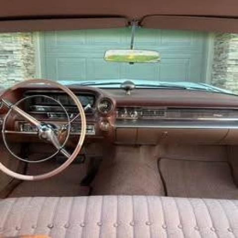 Cadillac Coupe Deville image 1
