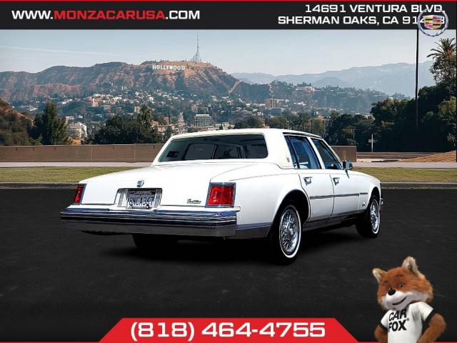 Cadillac Seville image 8