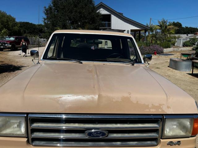 Ford Bronco 4x4 image 9