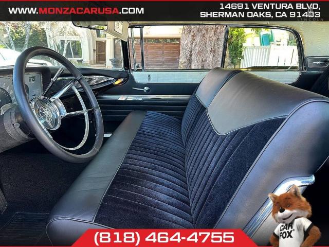 Lincoln Continental image 5