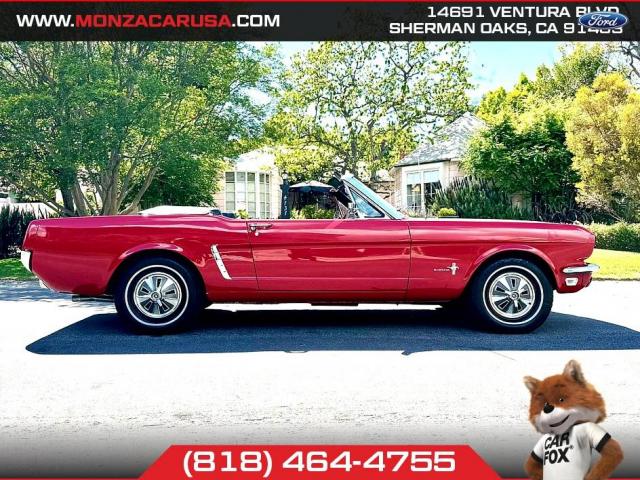Ford Mustang image 9