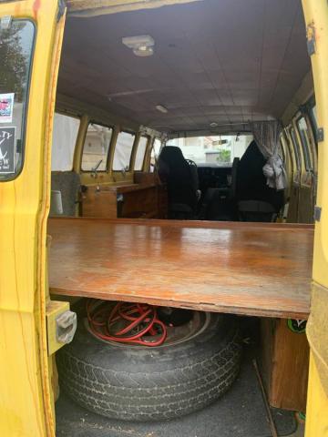 Dodge B100 image 2