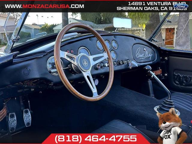 Ford Shelby Cobra Replica image 1