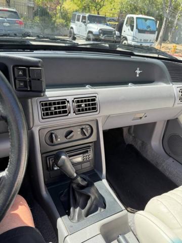 Ford Mustang image 8