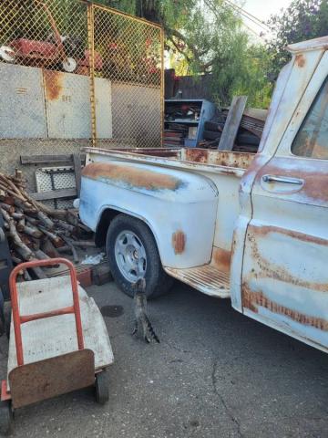 Chevrolet Apache 10 image 2