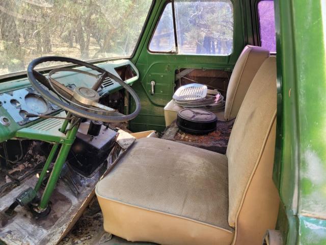 Ford Econoline image 4