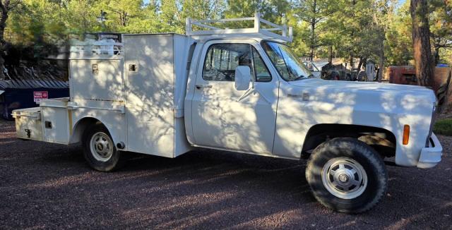 Chevrolet 3/4 Ton 4x4 image 3
